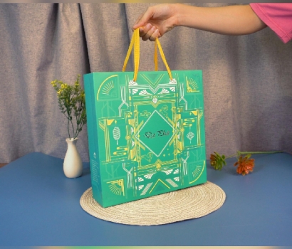 LỄ HỘP HOÀNG KIM 810