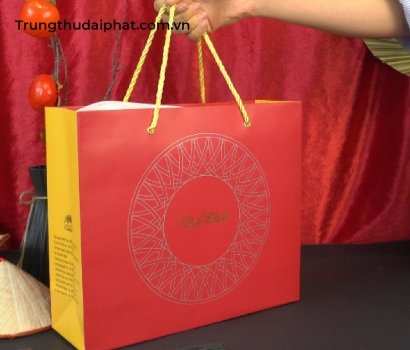 LỄ HỘP TRĂNG RẰM